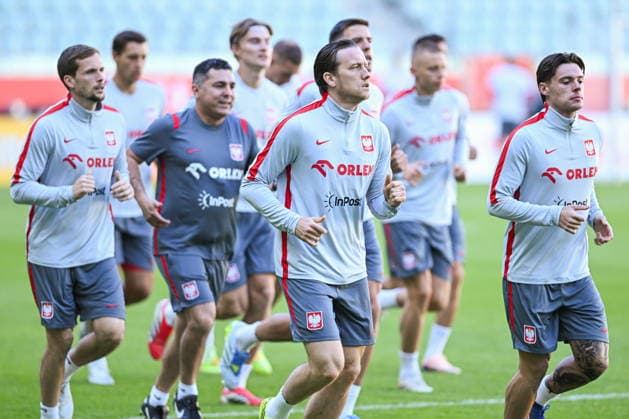 28.05.2026 Wroclaw Konferencja prasowa i trening reprezentacji Polski w pilce noÅ¼nej - press conference, PK, Pressekonferenz and of the Poland national football team and training session during the national camp. Persons shown: Piotr Zielinski Nicola Zalewski fot. Antoni Dec Arena Akcji NEWSPIX.PL --- newspix.pl POLAND OUT!