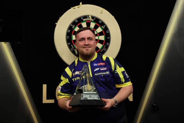 RECORD DATE NOT STATED 28th May 2026, The 02 Arena, London, England; 2026 PDC Bet MGM Premier League Darts Final; Luke Littler poses with the trophy after winning the final against Luke Humphries HenningxvonxJagow