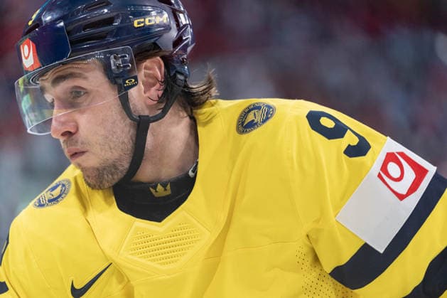 28 05 2026, Zurich, Swiss Life Arena, Ice hockey, Eishockey World Championships: Switzerland - Sweden, 9 Linus Karlsson (Sweden) Zurich Swiss Life Arena Zurich Switzerland Copyright: xJustPictures.ch StefanxEmchx jp-de-StEm-DSC0139020260528