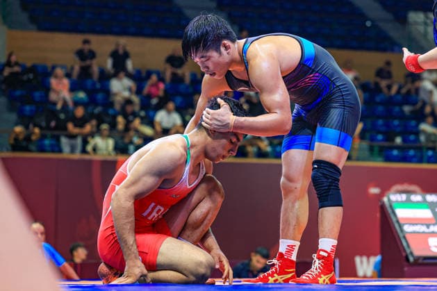U17, U 17 Wrestling Asian Championships 80kg GR - Yujian Cheng (CHN) df. Mehdi Yahia Gholamian (IRI)