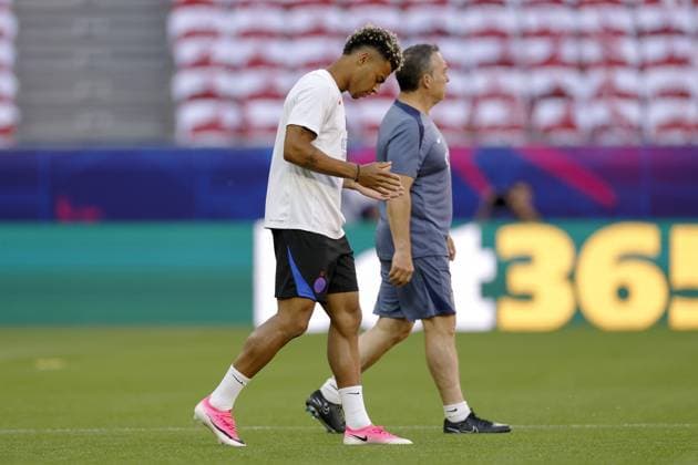 BUDAPEST - Desire Doue of Paris Saint-Germain during the MD-1 training ahead of the UEFA Champions League final between Paris Saint-Germain and Arsenal FC at the Puskas ArÃ na on May 29, 2026, Budapest, Hungary. MAURICE VAN STEEN ANP UEFA Champions League Final 2026 2025-2026 xVIxANPxSportx xMauricexvanxSteenxIVx 559600098 originalFilename: 559600098.jpg