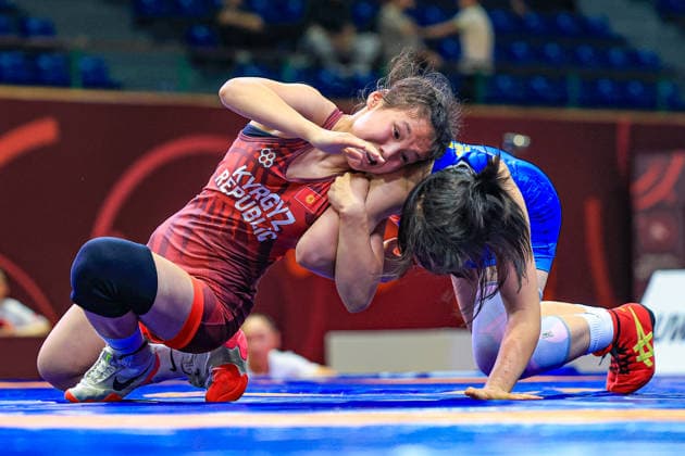 U17, U 17 Wrestling Asian Championships 53kg WW - Aiana Duishenkulova (KGZ) df. Altanchimeg Altanbold (MGL)