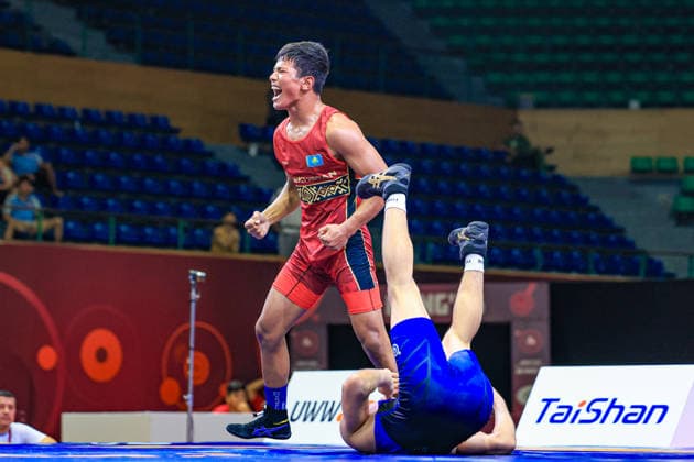 U17, U 17 Wrestling Asian Championships 65kg GR - Miras Makhambet (KAZ) df. Sardor Makhmudov (UZB)