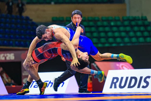 U17, U 17 Wrestling Asian Championships 71kg GR - Baiel Bakytbekovich Nuraliev (KGZ) df. Esmaeil Ebrahim Zaherdoust (IRI)