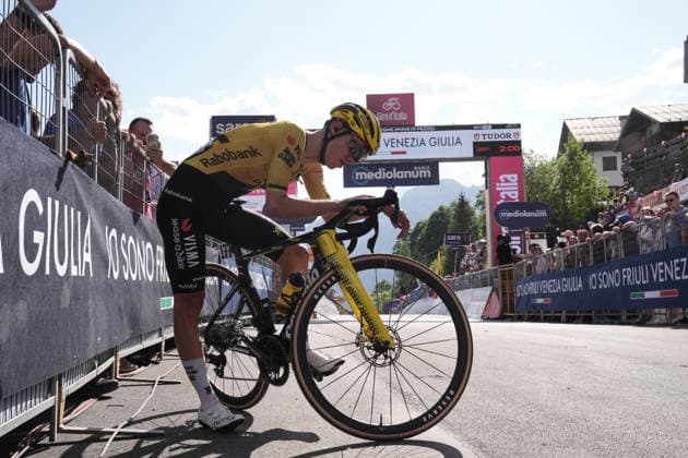 Italy™s Davide Piganzoli of Team Visma Lease A Bike during Stage 19 of the Giro d™Italia, from Feltre to Alleghe, Italy, Friday, May 29, 2026.  Copyright: xMassimoxPaolone LaPressex