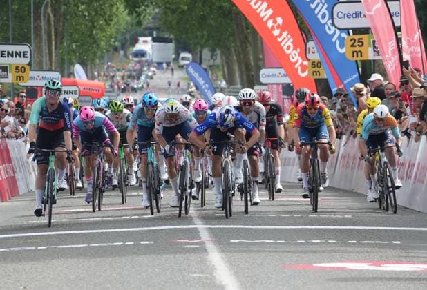 May 29, 2026, Chateau Gontier Sur Mayenne, Bretagne, FRANCE: OLAV KOOIJ of Decathlon CMA CGM TEAM during the of the Boucles de la Mayenne - Cro dit Mutuel, UCI ProSeries Cycling event, 1ere etape Saint Berthevin - Chateau gontier sur Mayenne on 29 May 2026 in Chateau gontier sur Mayenne, France: photos Chateau Gontier Sur Mayenne FRANCE - ZUMAl193 20260529_zsp_l193_002 Copyright: xLaurentxLairysx