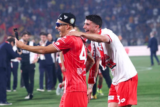 Monza v Catanzaro - Serie B Playoff Final Dany Mota celebrates Serie A promotion during the Serie B match between AC Monza and Catanzaro at U-Power Stadium in Monza, Italy, on May 29, 2026. Monza Italy  Copyright: xMairoxCinquettix originalFilename:cinquetti-acmonzav260529_npMj2