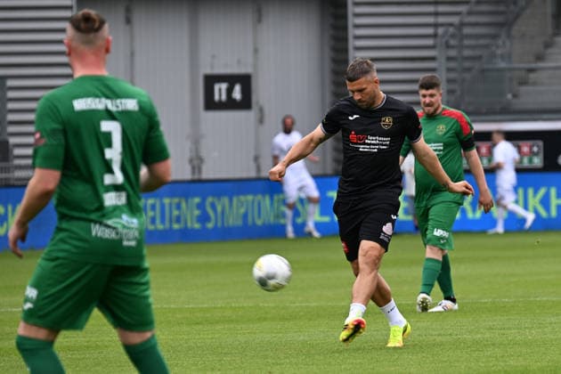 30.05.2026, xsvx, Fussball Langholz Cup 2026, v.l. Lukas Podolski Wiesbaden