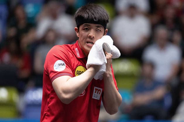 Dang Qiu (GER, Borussia Duesseldorf) the players are struggling with the heat in the arena during the semifinal matches Borussia Düsseldorf TTC Schwalbe of the Liebherr TTBL Final4 at the Süwag Energie ARENA on May 30, 2026, in Frankfurt, Germany Copyright: JoaquimxFerreira