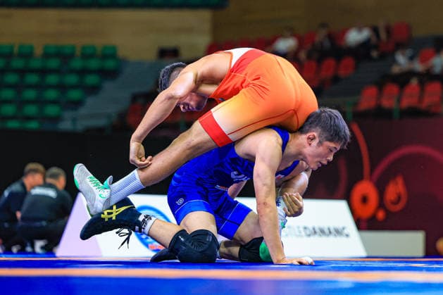 U17, U 17 Wrestling Asian Championships 65kg FS - Rihito Hiura (JPN) df. Vineet Vineet (IND)