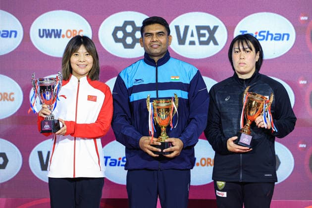 U17, U 17 Wrestling Asian Championships Podium Team WW - Gold: India, Silver: China, Bronze: Japan