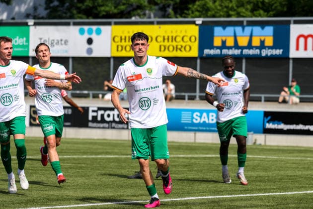 Fussball: Schweiz: Promotion League 2025 2026 - Letzter Spieltag, 30.05.2026 - SC Kriens vs. FC Bavois - Kleinfeld (Kriens, Schweiz); Torjubel Nando Toggenburger Kriens Stadion Kleinfeld Luzern Schweiz Copyright: xAmiirxAmedjouax