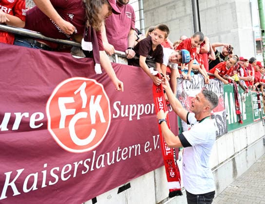 Fussball - Oberliga- Saison 2025 26 Fritz-Walter-Stadion 30.052026 1. FC KaiserslauternU21(fck) - FV Eppelborn (ep) 5:0 Trainer Alexander BUGERA (1. FC Kaiserslautern U21, U 21 1. FC Kaiserslautern