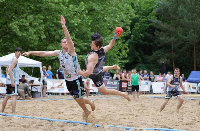 Deutschland - Kelkheim - Münster - 30.05.2026 Beachhandball - Hessen - Karacho Beach Cup 2026 Die Otternasen - BHC BADG Münster v.l. Hendrik Prahst (Die Otternasen), Lars Zelser (BHC Beach & Da Gang) Karacho Beach Cup 2026