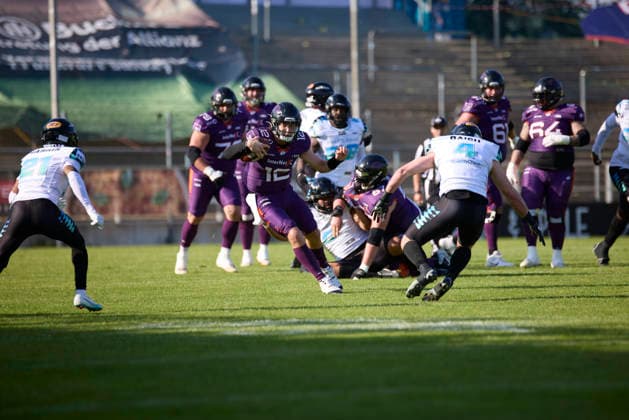 Frankfurt Galaxy - Munich Ravens, American Football, European Football Alliance (EFA), Saison 2026, 30.05.2026. 12 Ethan Garbers (QB, Frankfurt Galaxy) im Spiel zwischen Frankfurt Galaxy und Munich Ravens in der European Football Alliance (EFA) in Frankfurt am Main, Deutschland. Hessen Deutschland
