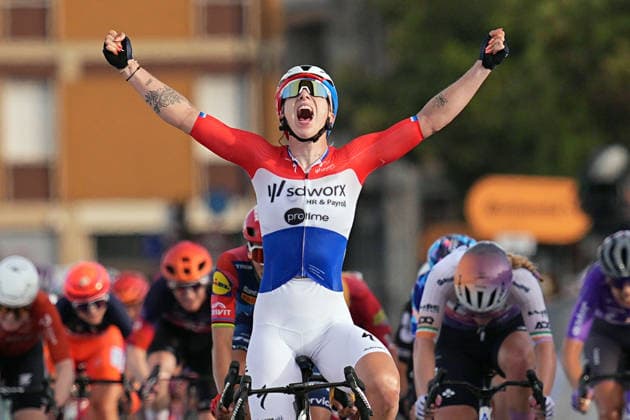 Netherlands™s Lorena Wiebes of Team SD Worx - Protime™s winner of the stage on the finish line during Stage 1 of the Giro d™Italia Women, from Cesenatico to Ravenna, Italy, Saturday May 30, 2026  Copyright: xMarcoxAlpozzi LaPressex