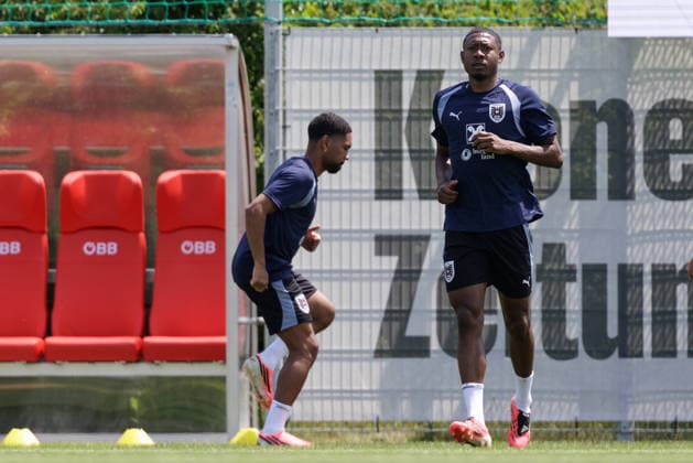 SOCCER - AUT vs TUN, test match VIENNA,AUSTRIA,31.MAY.26 - SOCCER - OEFB international test match, Austria vs Tunisia, preview, training team AUT. Image shows Phillipp Mwene and David Alaba (AUT).  GEPAxpictures xArminxRauthner
