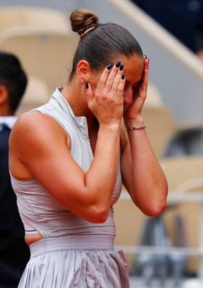 CAPTION CORRECTION - Marta Kostyuk celebrates her fourth round win over Iga Swiatek French Open Tennis, Day Eight, Tennis, Roland Garros, Paris, France - 31 May 2026Paris Roland Garros France EDITORIAL USE ONLY No use with unauthorised audio, video, data, fixture lists, club league logos or live services. Online in-match use limited to 120 images, no video emulation. No use in betting, games or single club league player publications.  Copyright: xJavierxGarcia Shutterstockx 16898320m