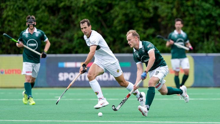v.li.: Tom Craig (Polo, 2), Michel Kammann (Mülheim, 28), Zweikampf, Spielszene, Duell, duel, tackle, tackling, Dynamik, Action, Aktion, 31.05.2026, Bonn (Deutschland), Hockey, Deutsche Meisterschaft, Finale, Herren, Hamburger Polo Club - HTC Uhlenhorst Mülheim