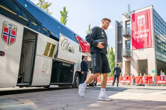 260531 Fredrik AndrÃ Bjorkan of the Norwegian national football team arrives ahead of a training session on May 31, 2026 in Oslo. Photo: Vegard Grott BILDBYRAN kod VG VG0931 bbeng fotball football soccer fotboll FIFA World Cup, WM, Weltmeisterschaft, Fussball vm fotball-vm norge norway trening träning training practice precamp pre-camp Copyright: VEGARDxGRoTT BB260531VG027