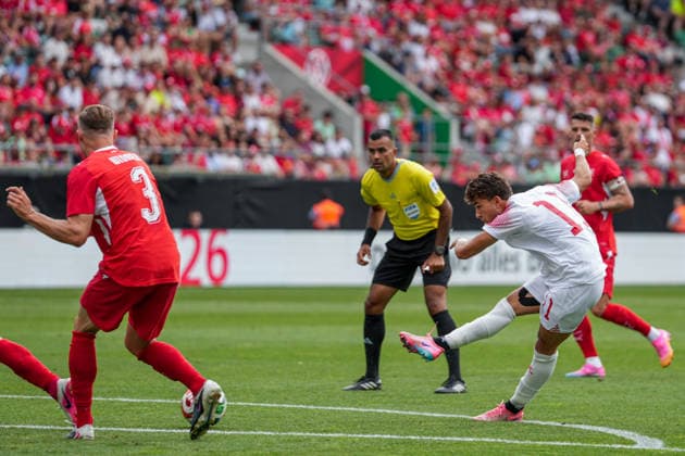 Fussball, Länderspiel: Schweiz vs. Jordanien, Sonntag, 31.05.2026 (kybunpark, St. Gallen); Odeh Fakhoury (11, Jordanien) trifft und verkürzt zum 3:1 Copyright: xValentinxDomgjonix