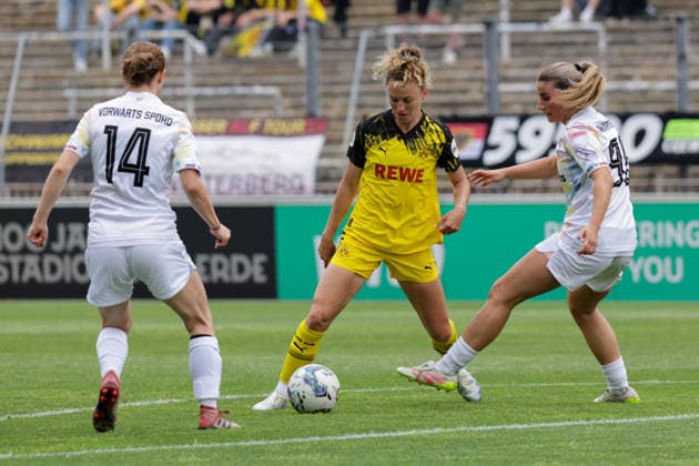 31.05.2026, xgrfx, Fussball Frauen Regionalliga West, Borussia Dortmund - Vorwärts Spoho Köln v.l. Rita Schumacher (Borussia Dortmund) (DFL DFB REGULATIONS PROHIBIT ANY USE OF PHOTOGRAPHS as IMAGE SEQUENCES and or QUASI-VIDEO) Stadion Rote Erde