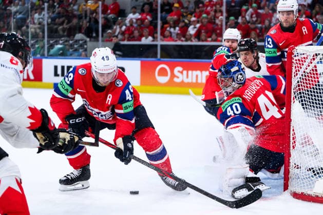 260531 Christian Kasastul and goaltender Henrik Haukeland of Norway during the 2026 IIHF Ice hockey, Eishockey World Championship, WM, Weltmeisterschaft bronze medal game between Canada and Norway on May 31, 2026 in Zürich. Photo: Jesper Zerman BILDBYRAN kod JZ JZ0739 ishockey ice hockey ishockey-vm 2026 vm 2026 iihf world championship kanada canada norge norway bronsmatch bronze medal game bbeng Copyright: JESPERxZERMAN BB260531JZ101