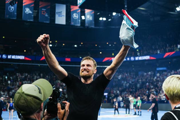 David Mandic (MT Melsungen, 07) jubelt Jubel nach Sieg Spielende GER, THW Kiel vs. MT Melsungen, Handball, EHF European League, Finale, Saison 2025 2026, 31.05.2026 GER, THW Kiel vs. MT Melsungen, Handball, EHF European League, Finale, Saison 2025 2026, 31.05.2026 Hamburg Copyright: xEibner-Pressefoto MarcelxvonxFehrnx EP_MFN