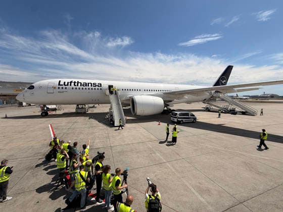 A350-900 Wuppertal der Lufthansa steht zum Einstieg für die Nationalelf bereit - Frankfurt 02.06.2026: Abflug der Deutschen Nationalmannschaft zur WM in die USA