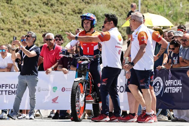June 3, 2026, Piera, Barcelona, Spain: Toni Bou of trial rider during his attempt to break the Guinness World Record at Rotonda Toni Bou on June 03, 2026 in Piera, Barcelona, Spain. Toni Bou Guinness World Record Attempt  - ZUMAa181 20260603_zaa_a181_083 Copyright: xJavierxBorregox