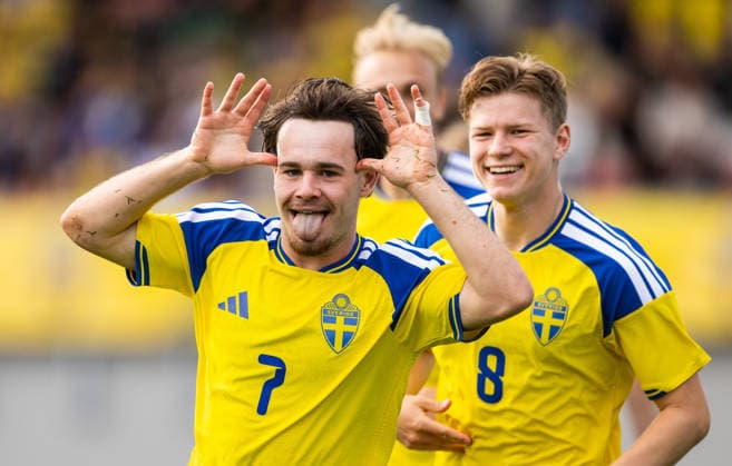 Sport Bilder des Tages 260604 Neo Jönsson of Sweden celebrates after scoring 1-0 during the under-21 International Friendly, Länderspiel, Nationalmannschaft football match between Sweden and Finland on June 4, 2026 in Kalmar. Photo: Suvad Mrkonjic BILDBYRAN COP 170 SM0468 fotboll football soccer fotball under-21 U21, U 21 sverige sweden finland bbeng jubel Copyright: SUVADxMRKONJIC BB260604SM022