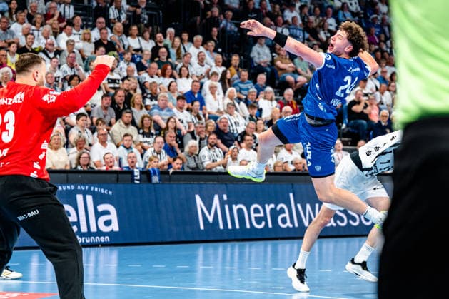 07.06.2026, xdobgx, Handball Daikin HBL, THW Kiel - TBV Lemgo Lippe v.l. Andreas Wolff (Kiel, 33), JoÃ«l Willecke (TBV Lemgo Lippe, 24) beim Wurf, in action, throwing