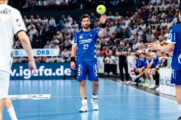 07.06.2026, xdobgx, Handball Daikin HBL, THW Kiel - TBV Lemgo Lippe v.l. Tim Suton (TBV Lemgo Lippe, 23) am Ball, plays the ball