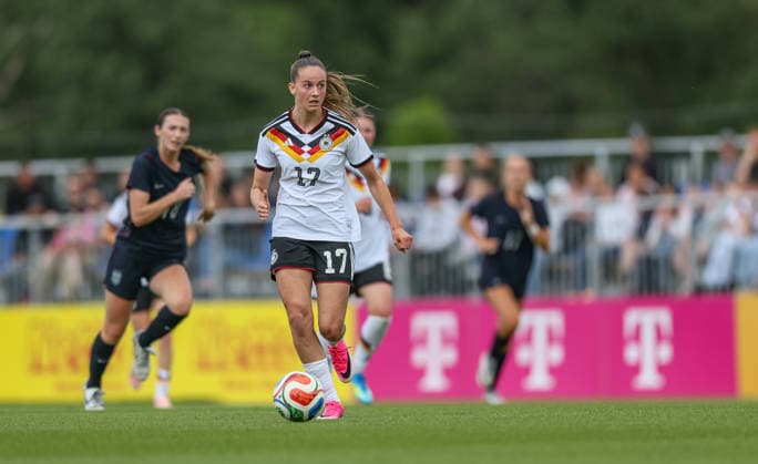 GER, Frankfurt, Deutschland U19 vs USA U19 Freundschaftsspiel, Fussball, DFB, Spielzeit 2025 2026, DFB-Campus, zweites Spiel im Bild: Helen Börner (Deutschland U19) DFB DFL REGULATIONS PROHIBIT ANY USE OF PHOTOGRAPHS AS IMAGE SEQUENCES AND OR QUASI-VIDEO, 09.06.2026 Copyright: HMBxMedia HendrikxHamelau