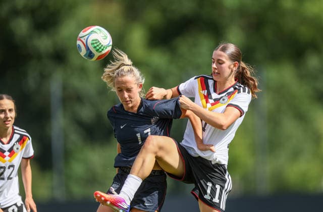 GER, Frankfurt, Deutschland U19 vs USA U19 Freundschaftsspiel, Fussball, DFB, Spielzeit 2025 2026, DFB-Campus, zweites Spiel im Bild v.l.: Kylie Maxwell (USA U19 Frauen 17), Leni Marie Eggert (Deutschland U19 Frauen 11), Zweikampf DFB DFL REGULATIONS PROHIBIT ANY USE OF PHOTOGRAPHS AS IMAGE SEQUENCES AND OR QUASI-VIDEO, 09.06.2026 Copyright: HMBxMedia HendrikxHamelau