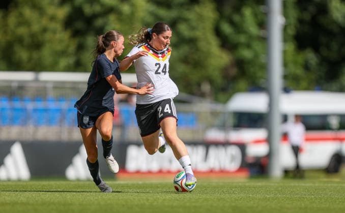 GER, Frankfurt, Deutschland U19 vs USA U19 Freundschaftsspiel, Fussball, DFB, Spielzeit 2025 2026, DFB-Campus, zweites Spiel im Bild: Elira Terakaj (Deutschland U19 Frauen 24) DFB DFL REGULATIONS PROHIBIT ANY USE OF PHOTOGRAPHS AS IMAGE SEQUENCES AND OR QUASI-VIDEO, 09.06.2026 Copyright: HMBxMedia HendrikxHamelau