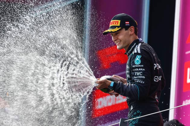 Spielberg: Motorsport: FIA F1 Grand Prix of Austria, Formula 1, 2026, 63 RUSSELL George (gbr), Mercedes AMG F1 Team W17 winning the race, winner Gewinner on June, 28, 2026, (Photo by Hoch Zwei) Spielberg Austria
