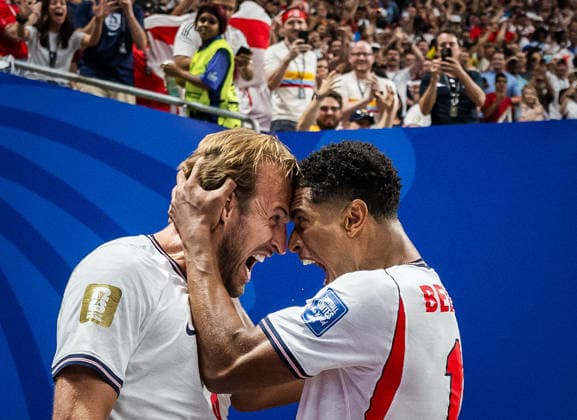 260701 Harry Kane and Jude Bellingham celebrate the 1-1 goal during the FIFA World Cup, WM, Weltmeisterschaft, Fussball 2026 round of 32 football match between England and Congo DR on July 1, 2026 in Atlanta. Photo: Jon Olav Nesvold BILDBYRAN COP 217 JE0138 fotboll football soccer fotball vm fotbolls-vm fotball-vm fotbolls-vm 2026 fifa world cup 2026 sextondelsfinal round of 32 21 bbeng celebration jubel Copyright: JONxOLAVxNESVOLD BB260701JE111