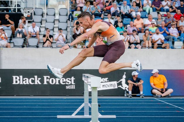 Wattenscheid, 25.07.2026, Leichathletik, Deutsche Meisterschaften, Männer, 3000m Hindernis Karl Bebendorf (GER, Dresdner SC 1898) beim überspringen einer Hüde Bochum-Wattenscheid Lohrheidestadion NRW Germany