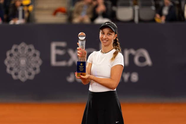 Sport Bilder des Tages Tamara Korpatsch (GER) mit Pokal, jubelt Jubel nach Sieg Spielende, GER, Anna Bondar vs Tamara Korpatsch, Tennis, MSC Hamburg Ladies Open WTA, Tennis Damen 250, Finale, 26.07.2026 GER, Anna Bondar vs Tamara Korpatsch, Tennis, MSC Hamburg Ladies Open WTA 250, Finale, 26.07.2026 Hamburg Copyright: xEibner-Pressefoto MaxxVincenx EP_MVN