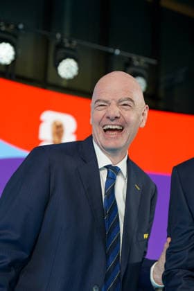 Fussball: Home of FIFA (Zürich, Schweiz): Gianni Infantino (FIFA Präsident) Portraitfoto, Portrait, Einzelaufnahme, Porträt Zürich Kanton Zürich Schweiz Copyright: xJOERANxSTEINSIEKx