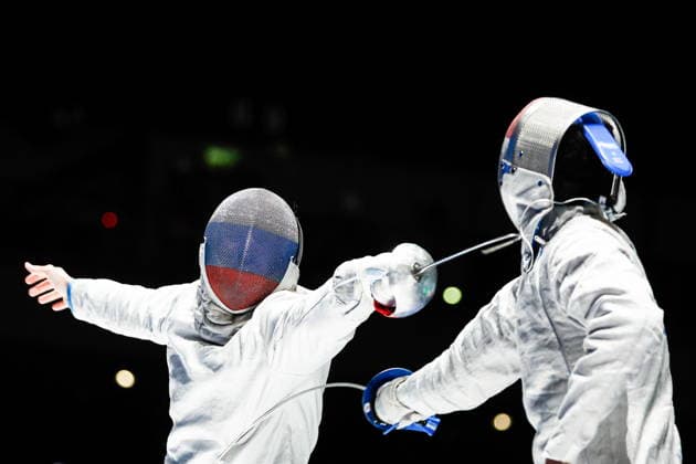 CHINA, HONG KONG - JULY 30, 2026: Athlete Dmitry Nasonov of Russia fights in his team sabre bout against Adham Moataz of Egypt during the 2026 Kerry Fencing World Championships 2026 Fencing World Championships In Hong Kong  - ZUMAt113 20260730_zaa_t113_043 Copyright: xMikhailxSinitsynx