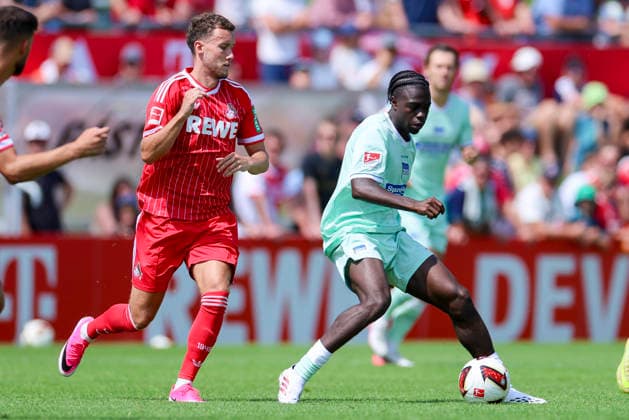 Sport Bilder des Tages Gian-Luca Waldschmidt (1. FC Köln) und Boris Mamuzah Lum (Hertha BSC Berlin) kämpfen um den Ball, Friendly match, 1. FC Köln v Hertha BSC Berlin, Koasastadion am 31. July 2026 in St. Johann in Tirol, Österreich. (Foto von Marco Steinbrenner DeFodi Images) Gian-Luca Waldschmidt (1. FC Köln) und Boris Mamuzah Lum (Hertha BSC Berlin) battle for the ball, Friendly match, 1. FC Köln v Hertha BSC Berlin, Koasastadion, July 31, 2026 in St. Johann in Tirol, Austria. (Photo by Marco Steinbrenner DeFodi Images) -
