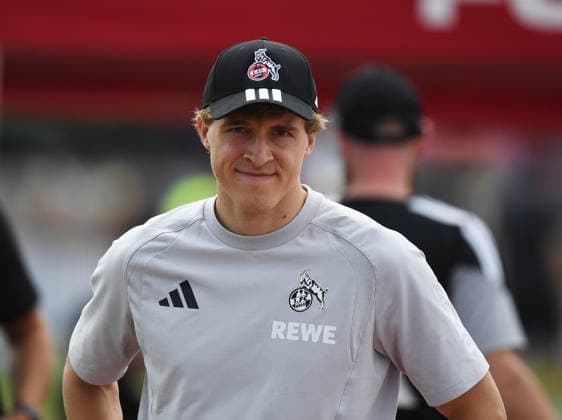 31.07.2026, xophax, Fussball 1.Bundesliga, 1.FC Koeln Trainingslager . Mannschaft des 1.FC Köln in Kitzbühel .Training in Sankt Johann. Freundschaftsspiel St.Johann in Tirol gegen Hertha BSC. 1.FC Köln - Hertha. Timo Hübers ( 1.FC Köln ) Kitzbühel