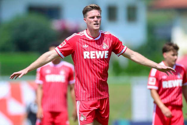 Marius Bülter (1. FC Köln) gestikuliert, Friendly match, 1. FC Köln v Hertha BSC Berlin, Koasastadion am 31. July 2026 in St. Johann in Tirol, Österreich. (Foto von Marco Steinbrenner DeFodi Images) Marius Bülter (1. FC Köln) gestures, Friendly match, 1. FC Köln v Hertha BSC Berlin, Koasastadion, July 31, 2026 in St. Johann in Tirol, Austria. (Photo by Marco Steinbrenner DeFodi Images) -