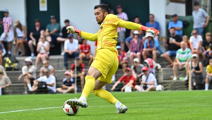 31.07.2026 - Fussball - Saison 2026 2027 - Testspiel Freundschaftsspiel Vorbereitungsspiel - SC Freiburg - SpVgg Greuther Fürth ( Kleeblatt ) - - Sportfoto Zink - xwoxzix - regulations prohibit any use of photographs as image sequences and or quasi-video - only for editorial use - Mio Backhaus (1, SC Freiburg )