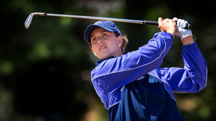 Sport Bilder des Tages LYTHAM & ST ANNES, ENGLAND 20260730 Linn Grant spelar in mot den tredje greenen under den andra tävlingsdagen av AIG Open pa Royal Lydham & St Annes Golf Club. LANCASHIRE ENGLAND x1019x