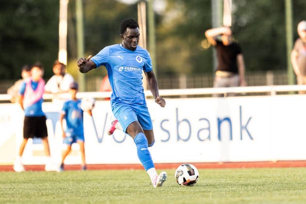VfB Friedrichshafen vs. SSV Ulm 1846 Fußball, Fussball, Wfv-Pokal, 2. Runde, Zeppelinstadion Friedrichshafen 29.07.26 Freisteller Einzelbild Portrait Porträt Omar Bun Ceesay (VfB Friedrichshafen, 06) VfB Friedrichshafen vs. SSV Ulm 1846 Fußball, Fussball, Wfv-Pokal, 2. Runde, Zeppelinstadion Friedrichshafen 29.07.26 Foto: Lucca Fundel Friedrichshafen Zeppelinstadion Baden-Württemberg Deutschland