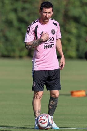 FORT LAUDERDALE, FL - JULY 31: Lionel Messi (10) of Inter Miami CF is seen during an Inter Miami Training Session at Florida Blue Training Center on July 31, 2026 in Fort Lauderdale, Florida. (Photo by Chris Arjoon Icon Sportswire) SOCCER: JULY 31 Inter Miami CF Training EDITORIAL USE ONLY Icon26073100000006