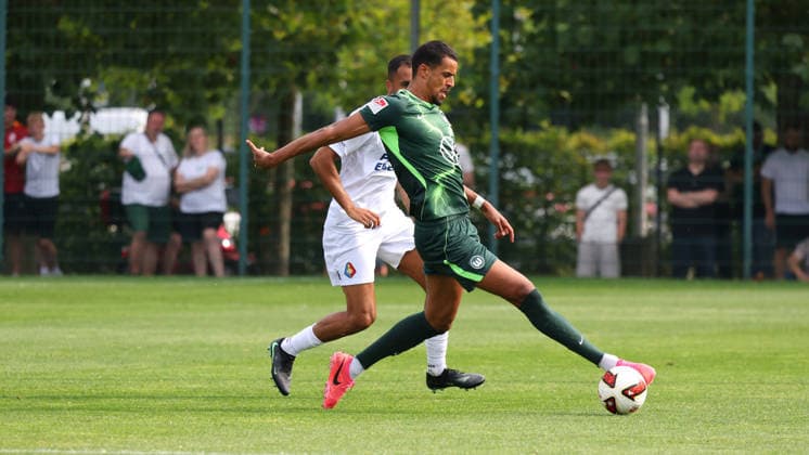 VfL vs SC Telstar, Testspiel Wolfsburg, 31.07.2026, Fußball, Herren, Saison 2026 2027, Testspiel, VfL Wolfsburg vs. SC Telstar, Robert Glatzel (VfL Wolfsburg) VW Arena Deutschland